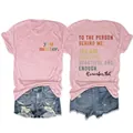 T-shirt rosa a maniche corte con stampa testo 'you matter' e 'to the person behind me' - Taglia S / Top / Rosa (Stampa Nera)