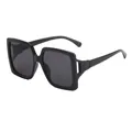 Gafas de sol cuadradas negras extragrandes clásicas con diseño exclusivo de bisagra hueca - Gafas de sol cuadradas con patillas huecas / Montura Negra Lente Gris