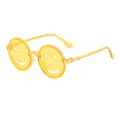 Gafas de sol infantiles de fiesta en color amarillo con diseño de carita sonriente. - Estilo de Cara Sonriente y Estrella Hueca / Montura Amarilla Lentes Amarillas