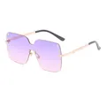 Randlose Oversize-Sonnenbrille mit lila Verlaufsgläsern und Goldnieten - Goldrahmen Violette Linsen