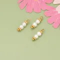 Exquisitos dijes de perlas doradas para hacer joyas de bricolaggio bohemias y componentes - Colgante de Perla Artificial Blanca (MI2401S) / 1 Pieza