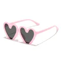Lindas gafas de sol rosa con forma de corazón para fiestas infantiles y exteriores - Estilo de Corazón (61067) / Montura Rosa Lente Gris