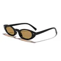 Κομψά vintage ρετρό γυαλιά ηλίου cat-eye για γυναίκες με μαύρο μικρό σκελετό - Μαύρος Σκελετός Φακοί Τσαγιού