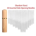 Lot de 30 aiguilles à enfilage latéral avec étui en bois pour couture - Style Enfilage Latéral / Paquet de 30 / Étui Bois Naturel + 30 Pcs Assorties