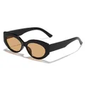 Occhiali da sole vintage cat-eye con montura nera e lenti color ambra di tendenza - Montatura Nera Lente Tè