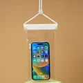 Universelle hochtransparente wasserdichte Handyhülle mit dreifachem Schutz - Einheitsgröße / Weiß