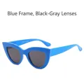 Gafas de sol retro de ojo de gato azules con lentes gris oscuro y protección UV - Montura Azul Lentes Grises
