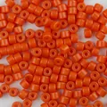 Cuentas de vidrio naranja 5x3mm de alta calidad para collares DIY y accesorios de móvil - Paquete de 1g / Rojo Anaranjado