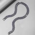 Elegante catena cubana viola con micro-pave di cristalli su sfondo grigio strutturato - Catena Sola (Senza Ciondolo) / 18 Pollici (45cm)