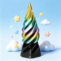 Regenbogenfarbenes 3D-gedrucktes Wirbelspirale-Fidget-Spielzeug mit schwarzer Basis - Spiralpyramide (Laserbeutel) / 5.50 cm / Schwarz und Trio-Verlauf