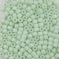 Perle a barilotto in vetro verde menta 5x3mm di alta qualità per creazione gioielli - Confezione da 1g / Verde Chiaro