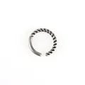 Minimalistischer Vintage Ring mit Seilstruktur und retro oxidiertem Silber-Finish - Größe 8 / Lineares Gewinde Antiksilber