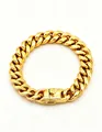 Detailed view of a masculine thick gold-plated stainless steel Cuban link bracelet - 14mm 19cm Bracelet / Gold