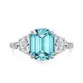 Elegante S925 sterling zilveren ring met een grote rechthoekige blauwe zirkonia middensteen - Rechthoekige Blauwe Steen Stijl (DY120555-S-W-LB)