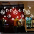 Große weiße Weihnachts-Schneeflocken-Sticker für Schaufensterdekoration - Fein Texturierter Schneeflockenball Stil (BXD-09)