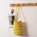 Bolso de hombro de algodón tejido a mano amarillo, diseño de cubo calado para playa - Cubo Calado de Algodón / Amarillo