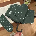 Dunkelgrüner gepunkteter Klappschirm mit gebogenem Griff und passender Tasche für Sonne und Regen - Dunkelgrün (Manueller Gebogener Griff)