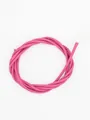 Detalle de la costura interna del cordón redondo de cuero PU rosa para accesorios de bricolaje - 5mm / Rosa