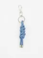 Portachiavi artigianale in denim blu chiaro intrecciato con gancio e anello in metallo - Pendaglio Palla Intrecciata (22618)