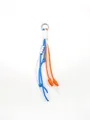 Detailansicht des böhmischen handgewebten Anhängers mit weißen, blauen und orangen Schnüren - Weiß Blau Orange Mix (21661)