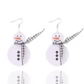 Festliche weiße Leder Schneemann Ohrhänger mit Karoschal für das Weihnachtsgeschenk - Schneemann Schwarz Weiß Schal (11150) / Weißer Schneemann Schwarz-Weiß Karierter Schal (11150)