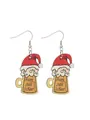 Festliche Bierkrug-Ohrringe aus Holz mit Weihnachtsmannmütze und Happy New Beer Aufdruck - Weihnachtsmütze Bierkrug Stil (12263)