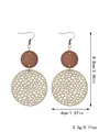 Orecchini a cerchio in legno e pelle beige con motivo a rete traforato stile boho - Stile Tondo Geometrico Traforato / Beige (11475)