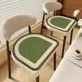 French vintage style faux linen seat cushion for dining chairs with elegant floral pattern - Horseshoe / 40x40cm / Lush Green