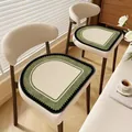 Elegant French vintage green linen-style chair cushion with non-slip and breathable fabric - Horseshoe / 40x40cm / Lace Edge