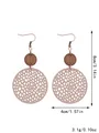 Boucles d'oreilles rétro en cuir ajouré fait main avec petits disques en bois - Style (11494)