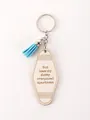 Porte-clés en bois gravé au laser avec pompon bleu clair et citation humoristique - Étiquette Motel Ovale Citation 2 (20351)
