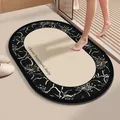 Tappeto da bagno ovale assorbente antiscivolo con bordo floreale elegante e citazione - Selezione Floreale - Ovale