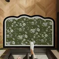Zerbino floreale in stile francese in pelle verde scuro con bordi smerlati - Ramo Verde / 40*60cm