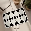 Weiche, rutschfeste Badematte mit modernem schwarz-weißen geometrischen Rautenmuster - Impressionistischer Stil G