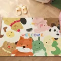 Zerbino d'ingresso con illustrazioni di animali colorati su un pavimento in legno - 40*60cm / Animali Carini Benvenuti