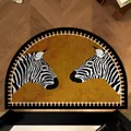 Paillasson d'entrée demi-rond de style rétro avec deux têtes de zèbre sur fond doré - Zèbre Vintage - Demi-cercle