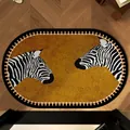 Tappetino da bagno ovale in stile vintage con motivo a zebra su sfondo di parquet - Ellisse / 40*60cm (Modello Standard 2.5mm) / Zebra retrò