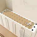 Elegante tappetino per mobile in pelle impermeabile stile crema con stampa di panda. - Panda Cremoso