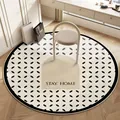 Tappeto rotondo per vanità con motivo geometrico nero e scritte Stay Home - Diametro 60cm / Stile Ingresso Francese G (Tema Stay Home)