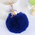 Süßer dunkelblauer Kunstpelz Bommel Schlüsselanhänger mit bunter Einhorn Emaille - Einhorn - Königsblau