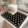 Absorbent black kitchen countertop mat with geometric pattern for coffee machines - 30*40cm / Four-Leaf Clover Pattern (MLG-C)