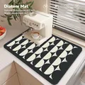 Diatomite drying mat for kitchen counter with black and white geometric pattern - 30*40cm / MLG-J