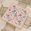 Quadratische, ölbeständige Tischmatte aus Leder mit Nelken-Blumenmuster in Vintage-Stil - L-Stil Floral