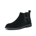 Herren Chelsea-Boots aus schwarzem Wildleder mit Zierschnalle und elastischer Seite. - 38 / Schnalle Dekor Chelsea-Boots / Schwarz (9566)