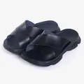 Sandalias negras para niños con correas cruzadas y suela suave antideslizante - 26 / Todo Negro