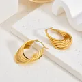Élégantes boucles d'oreilles créoles en acier doré avec lignes géométriques superposées - Style Géométrique Entrelacé Multicouche (BJ268) / Or