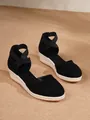 Elegantes sandalias de esparto con cuña negras de punta cerrada y correas cruzadas al tobillo - 34 / Negro