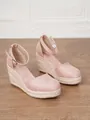 Sandalias elegantes de ante rosa con cuña, plataforma de esparto y correa al tobillo - 34 / Rosa