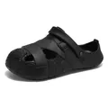 Stilvolle schwarze rutschfeste Herren-Sommer-Clogs mit strukturierter Sohle Strand - 36 / Schwarz