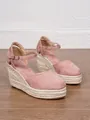 Elegante rosa Wildleder-Espadrilles mit Keilabsatz und verstellbarem Knöchelriemen - 34 / Rosa